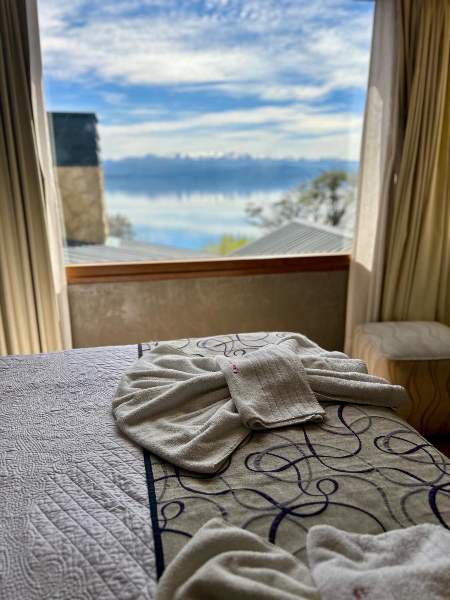 Bahia Paraiso Apart & Suites San Carlos de Bariloche Exterior foto